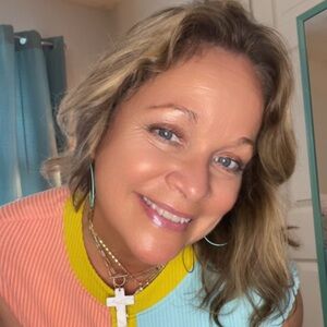 Meet your Posher, Sharon